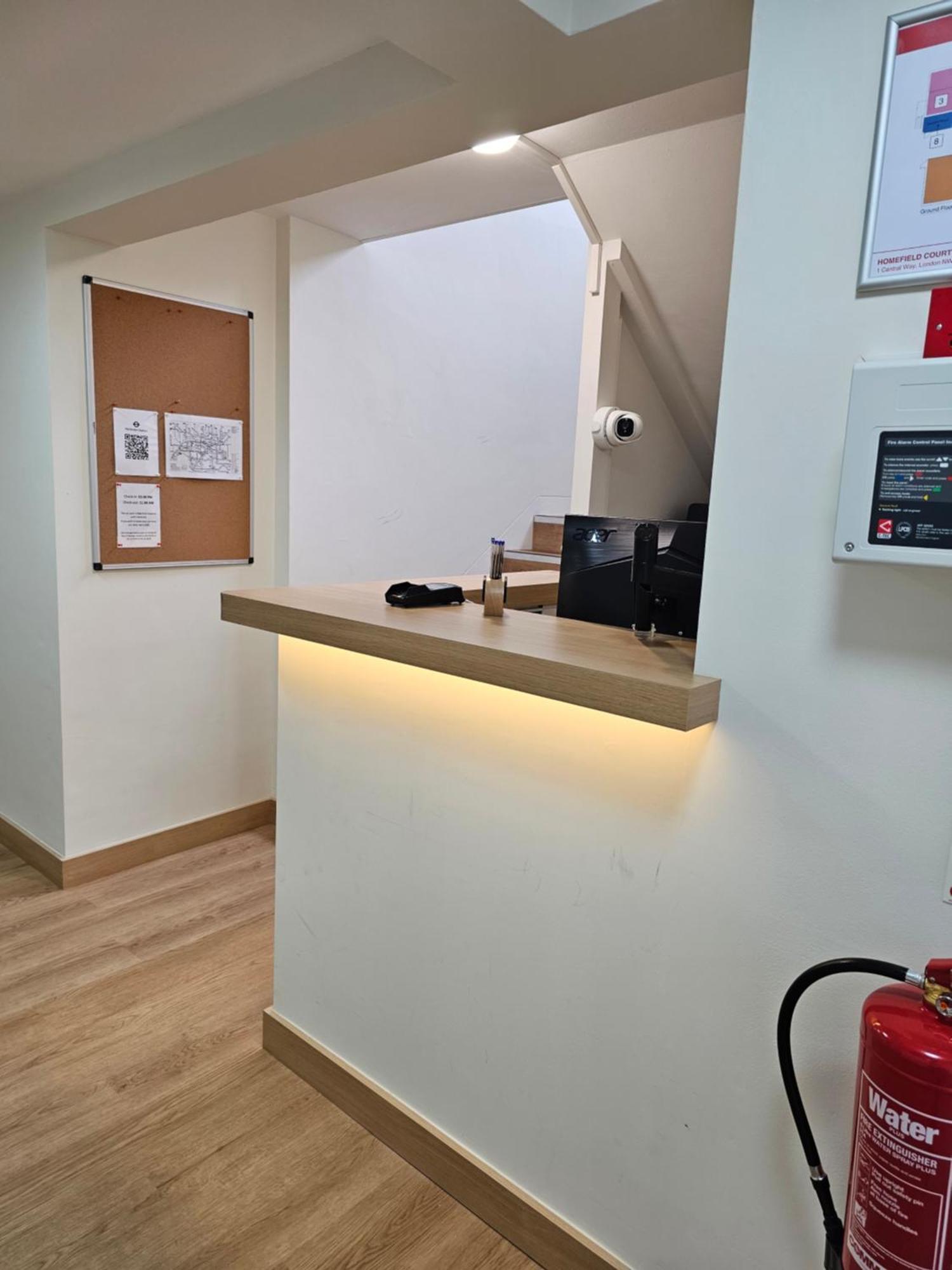 Homefield Lodge لندن المظهر الخارجي الصورة